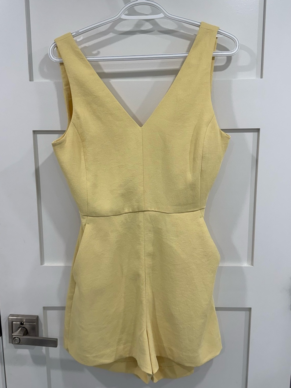 Wilfred Aperture Romper with Pockets - Size 6